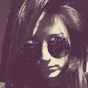 Meet your Posher, Kristen